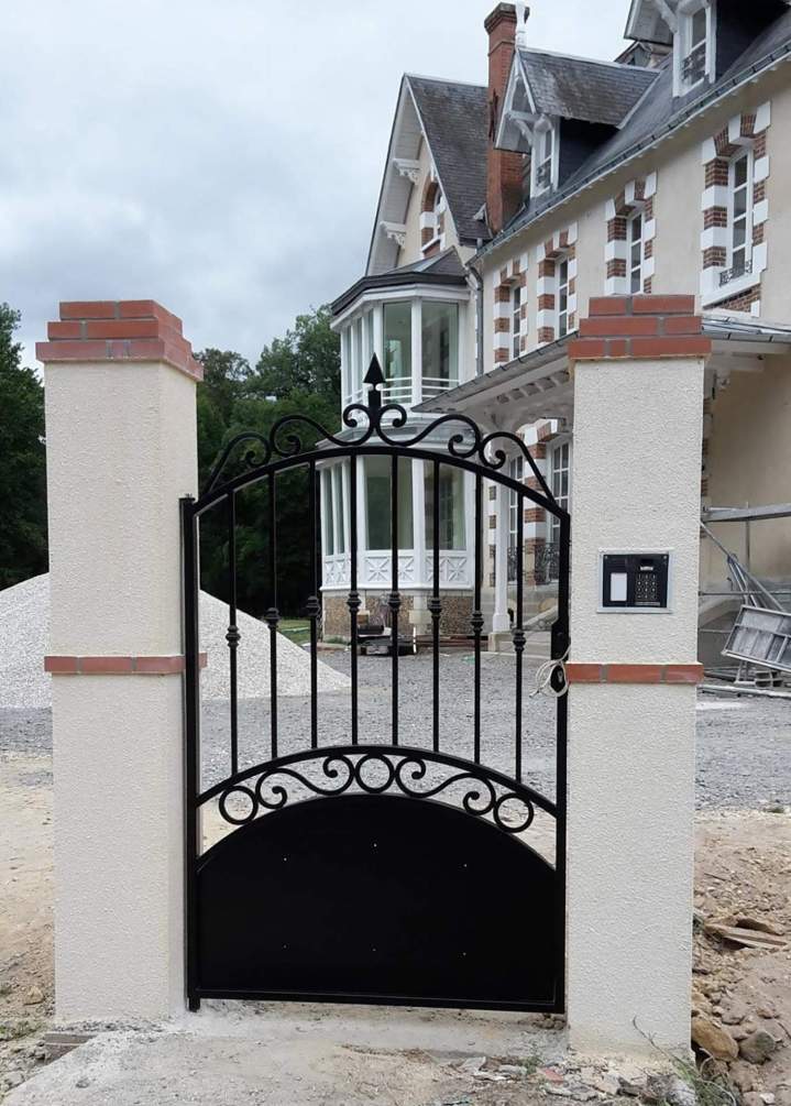 Portillon en métal Bourges